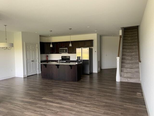 Foto del edificio - 210 Edge Towne Ln