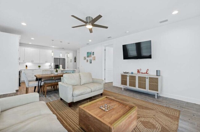 Foto del edificio - 508 Lyndell Ln