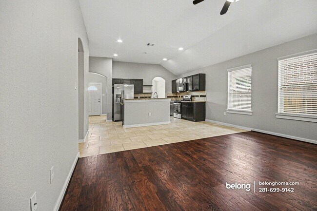 Foto del edificio - 6911 Rosemont Ct