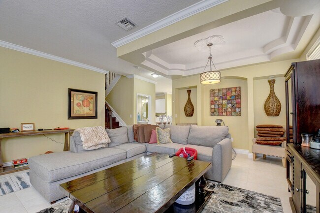 Foto del edificio - 115 Seminole Lakes Dr