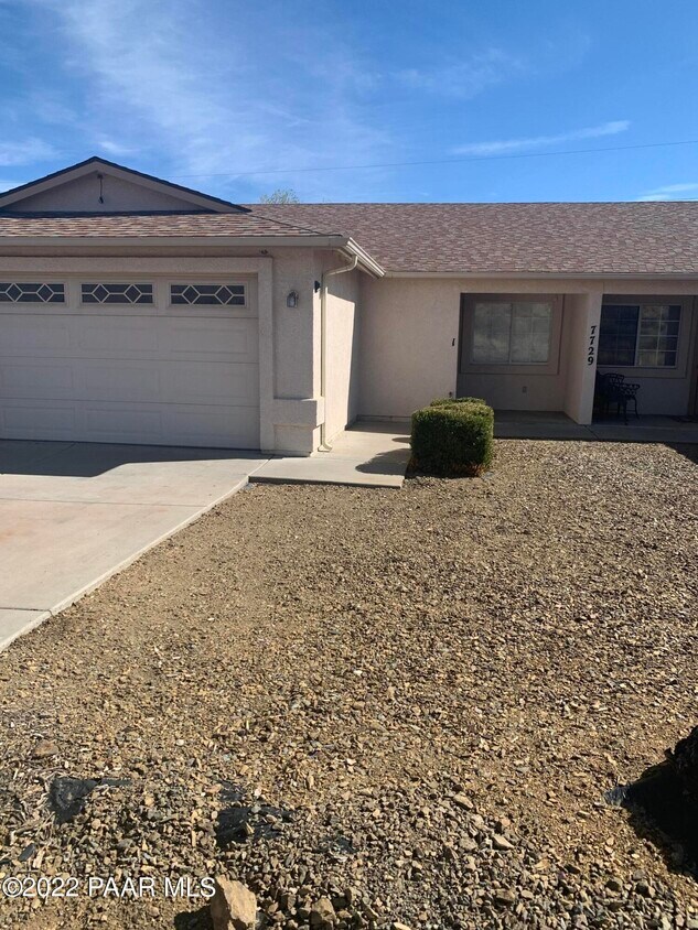 Foto principal - 7729 E Addis Ave