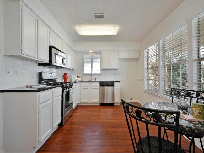 Building Photo - 3805 Tattershall Ln