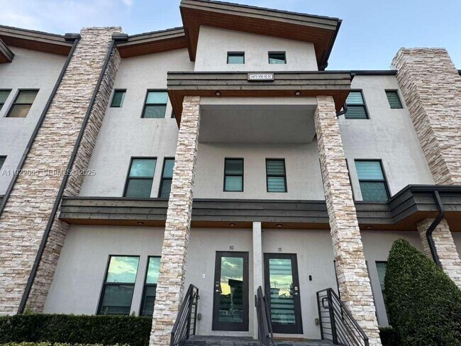 Foto del edificio - 10473 NW 82nd St