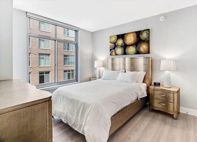 Foto del edificio - 4836 Rugby Ave