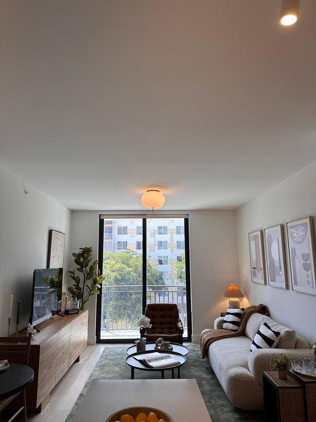 Foto del edificio - 2535 NE 182nd St