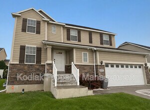 Building Photo - 5757 Coral Pine Ct S