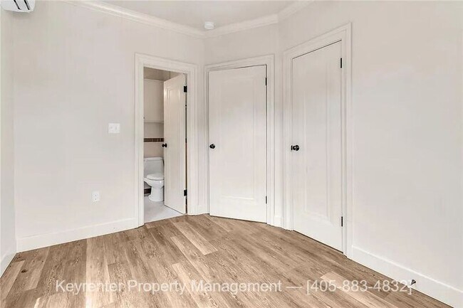 Foto del edificio - 1838 NW 11th St