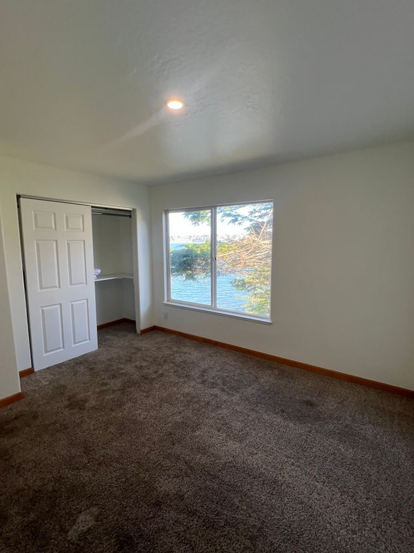 Foto del edificio - 975 CA-1