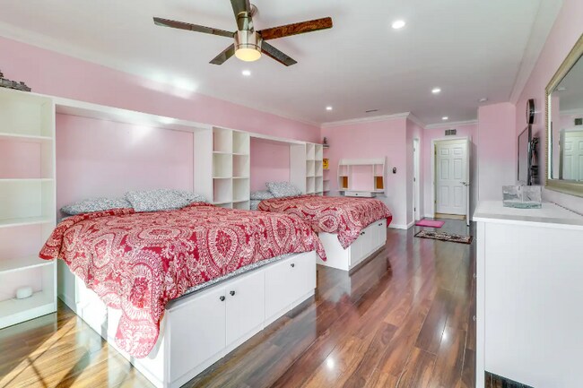 Foto del edificio - 16332 Nordhoff St