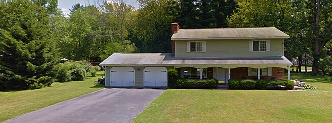 Frente de la casa - 13A Harding Avenue