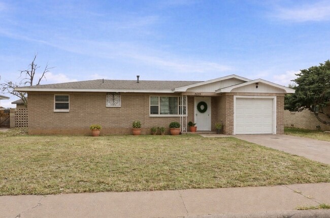 Building Photo - 4209 Harlow Dr