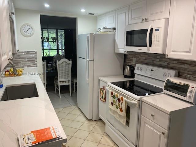 Foto del edificio - 2900 NW 48th Terrace
