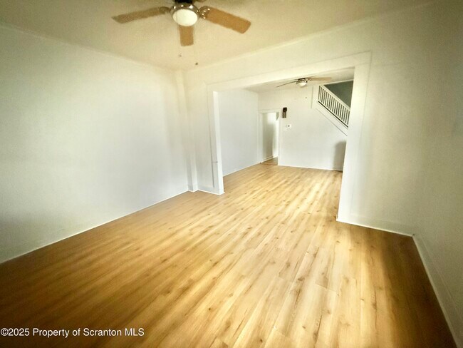Foto del edificio - 438 14th Ave