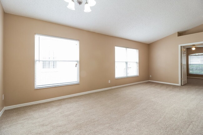 Building Photo - 1524 Lalique Ln