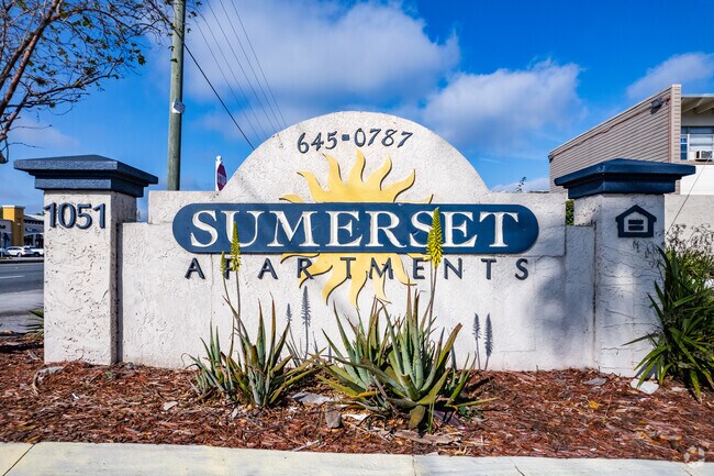 1051 Lee Road Orlando, FL, 32810-5800 - Sumerset Apartments