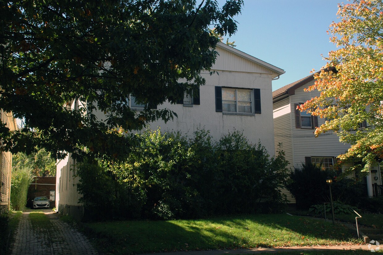 Primary Photo - 78 Academy St