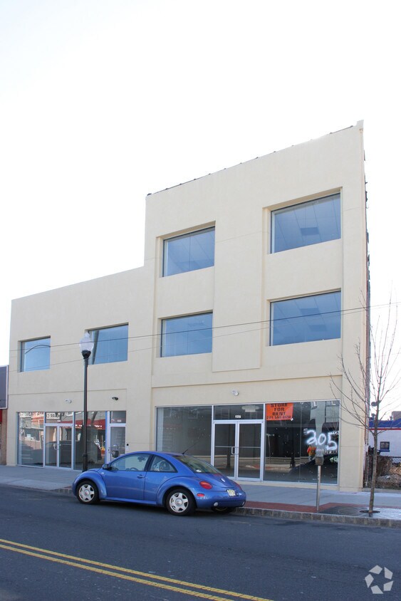 Primary Photo - 203-205 New Brunswick Ave