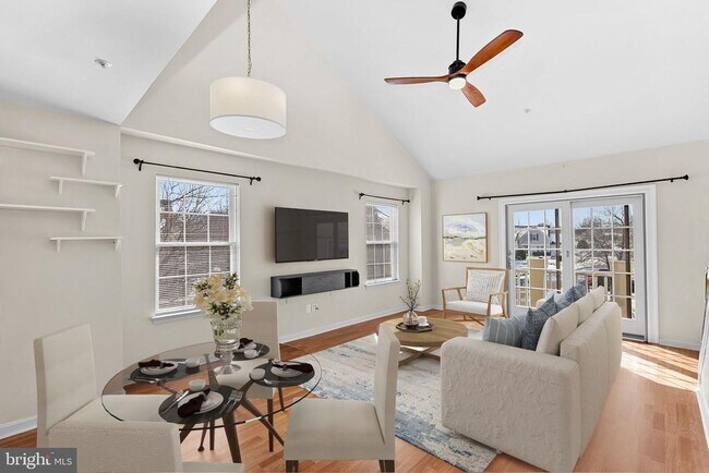 Foto del edificio - 43374 Greyswallow Terrace