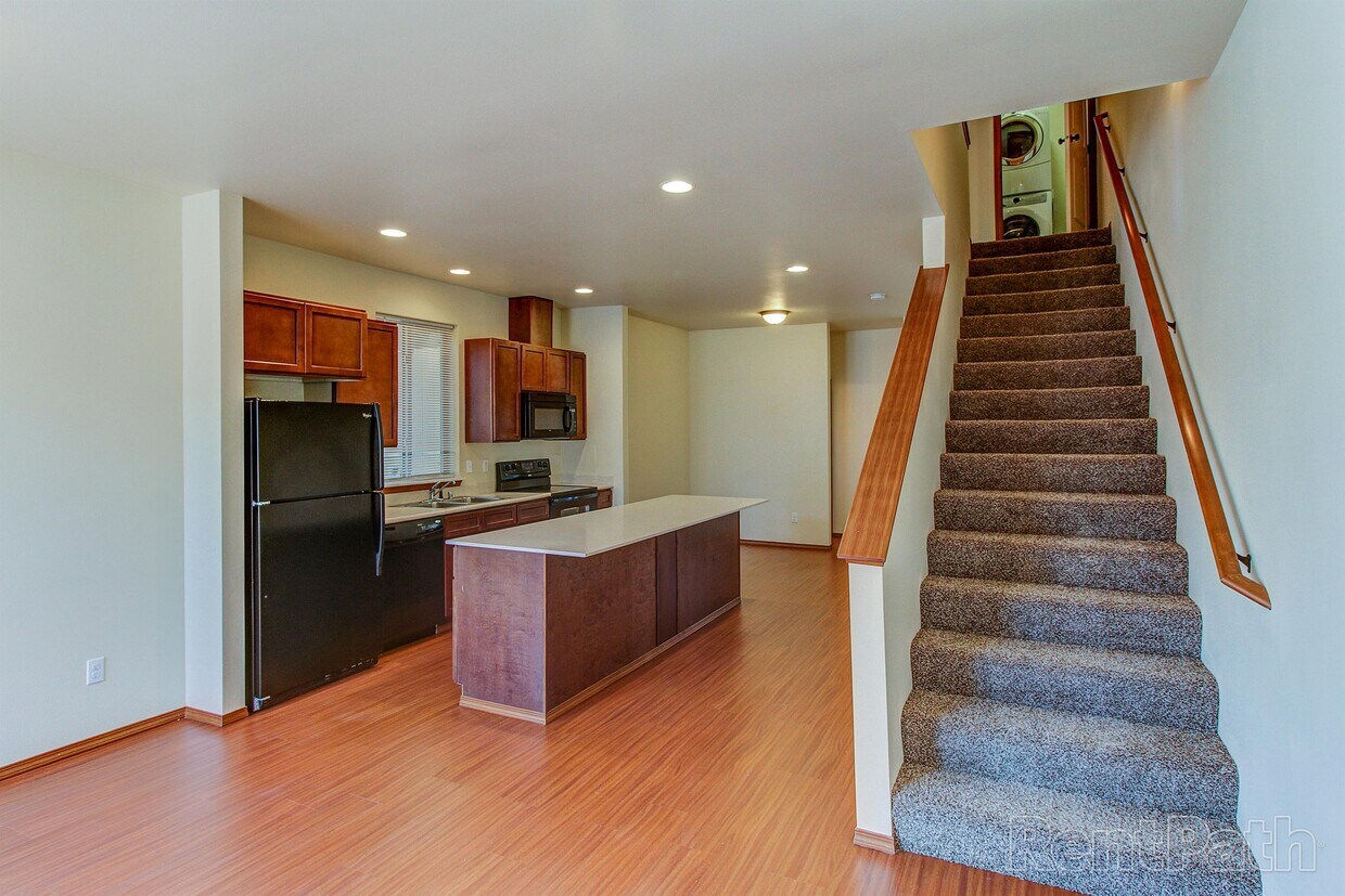 8911 Gravelly Lake Dr SW Unit 131, WA 98499 Apartment for