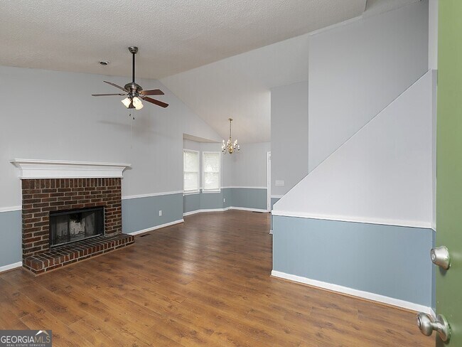 Foto del edificio - 16 Huntcliff Dr