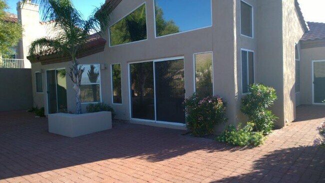 Foto del edificio - 10110 N Bighorn Butte Dr