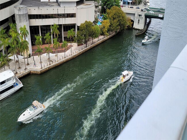 Foto del edificio - 31 SE 5th St