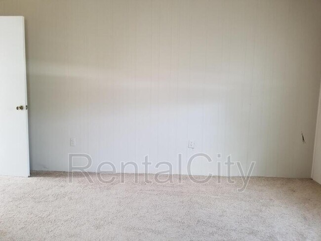 Foto del edificio - 212 N Tennessee St