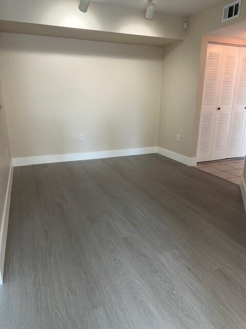 Foto del edificio - 1105 Villa Cir