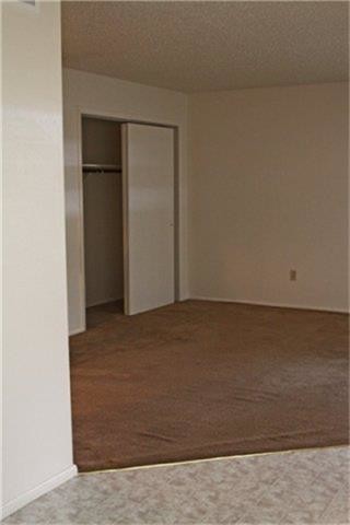 Foto del edificio - 11641 Leopard St