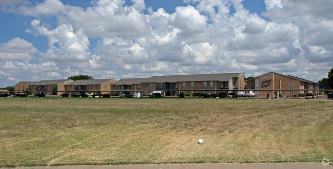 Foto del edificio - Indian Creek Apartments