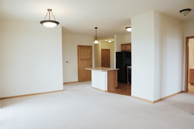 Building Photo - Aspen Ridge