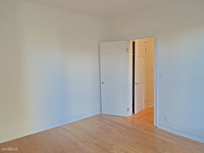 Foto del edificio - 919 Park Pl