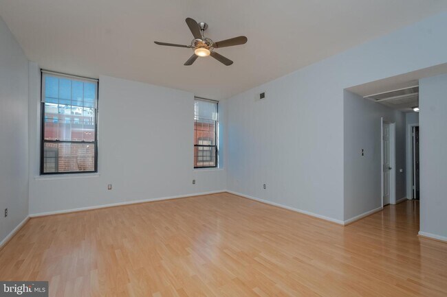 Foto del edificio - 1011 Hunter St
