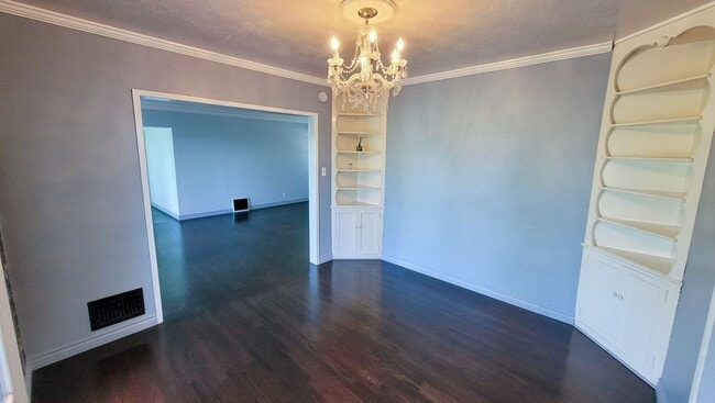 Foto del edificio - Gorgeous 3 Bed 2 Bath House In Whittier Co...