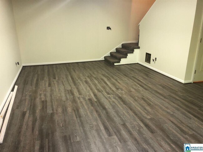 Building Photo - 1057 Ivy Creek Trail