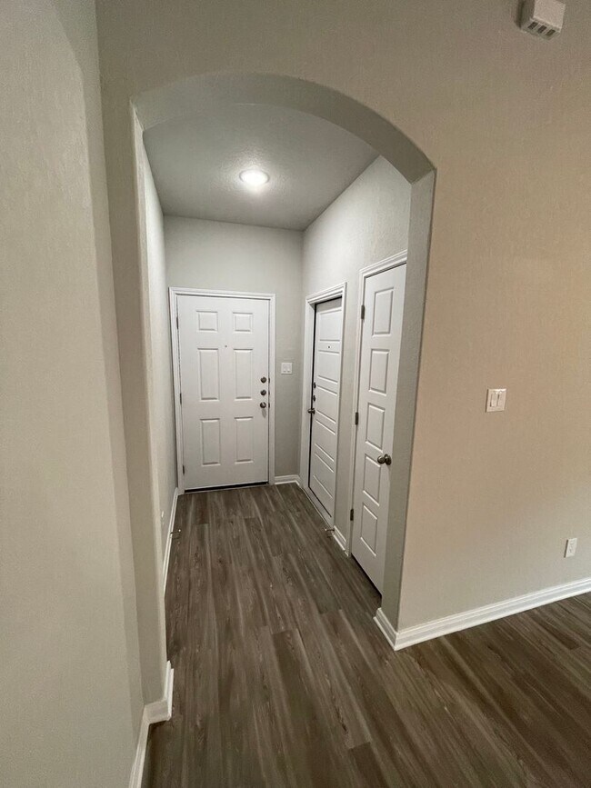 Foto del edificio - Luxury 3/2 duplex in NBTX