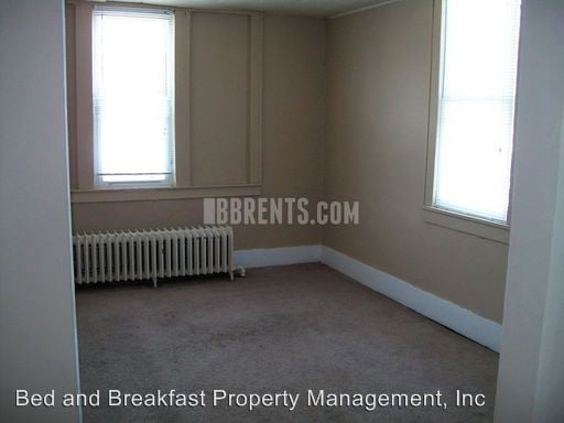 Building Photo - 2652 Benninghofen Ave