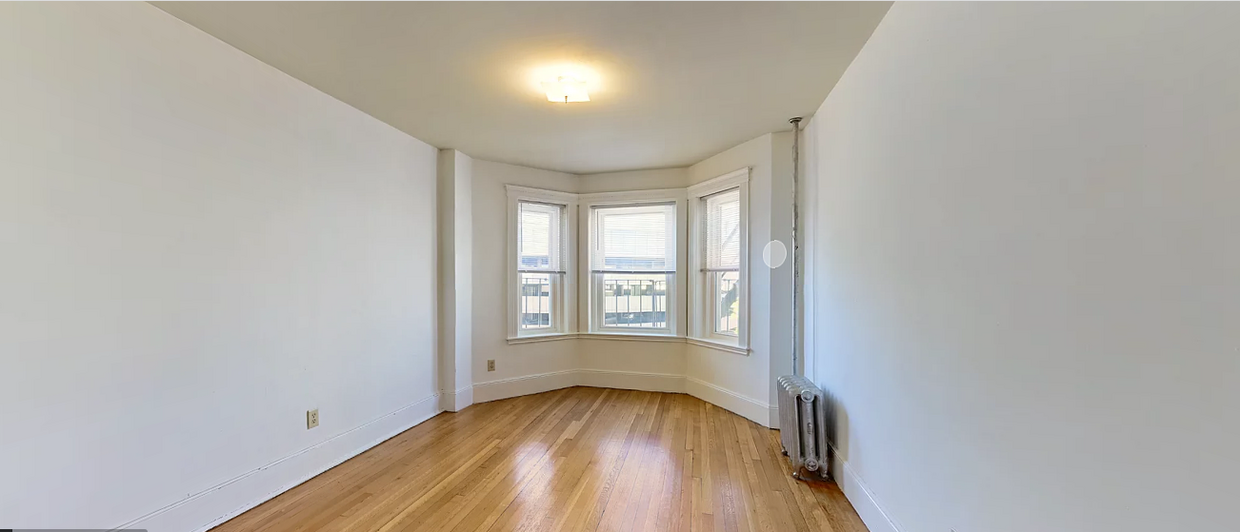 Foto principal - 28 Westland Ave