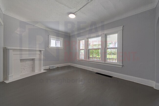 Building Photo - 3473 E 118th St