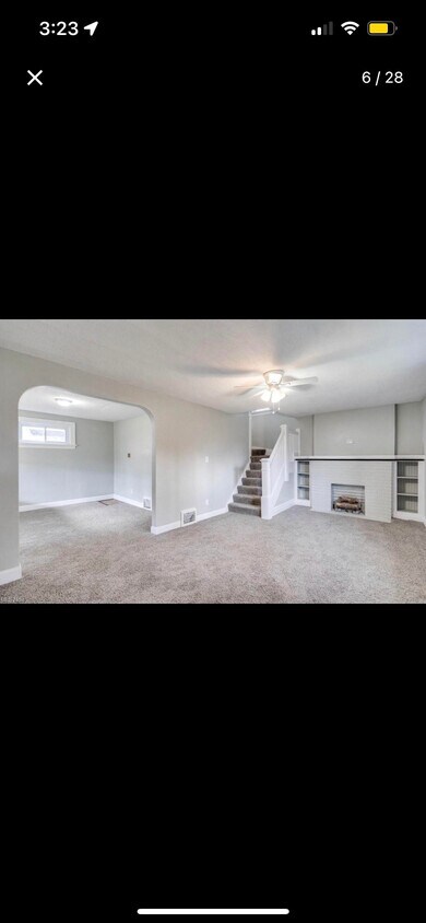 Foto del edificio - 1388 S Freedom Ave