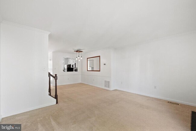 Foto del edificio - 2127 Hutchison Grove Ct