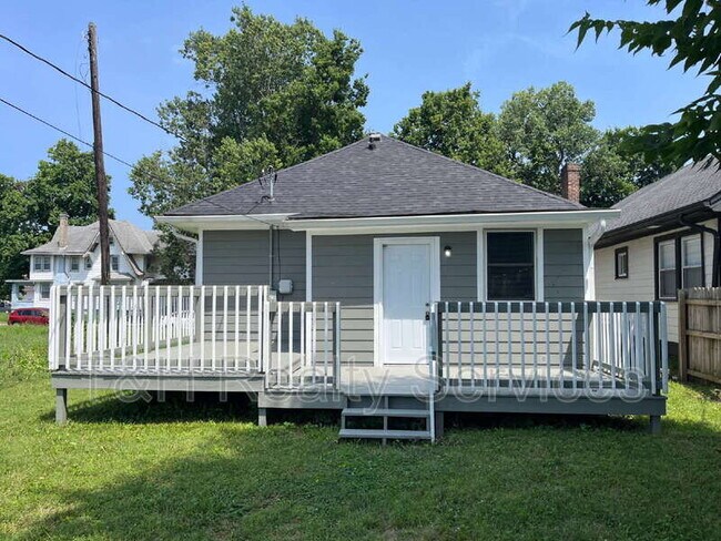 Foto del edificio - 3150 Broadway St