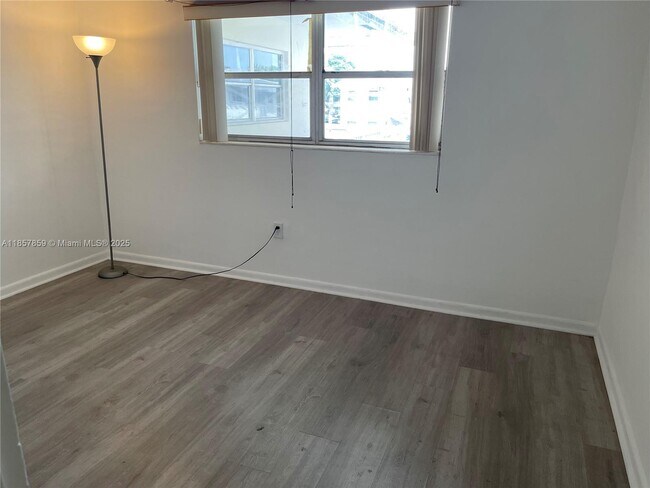 Building Photo - 7328 SW 82nd St