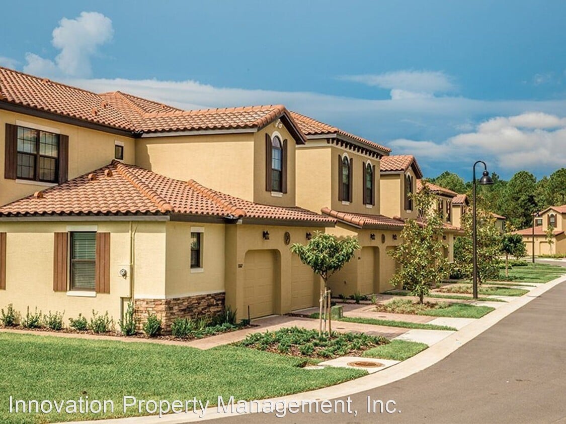 Foto principal - 3 br, 2.5 bath House - 8111 Roseville Blvd