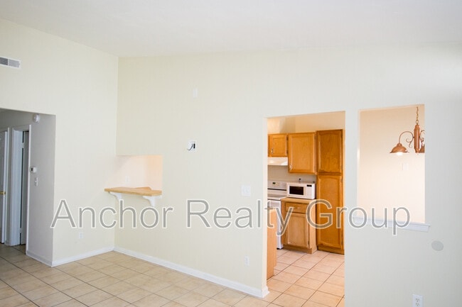 Building Photo - 5215 Condor St