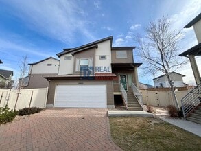 Building Photo - 18630 Burlington Pl