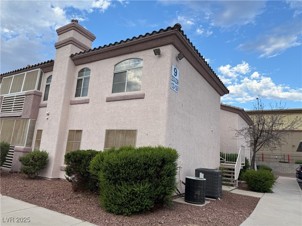 Foto principal - 4555 E Sahara Ave