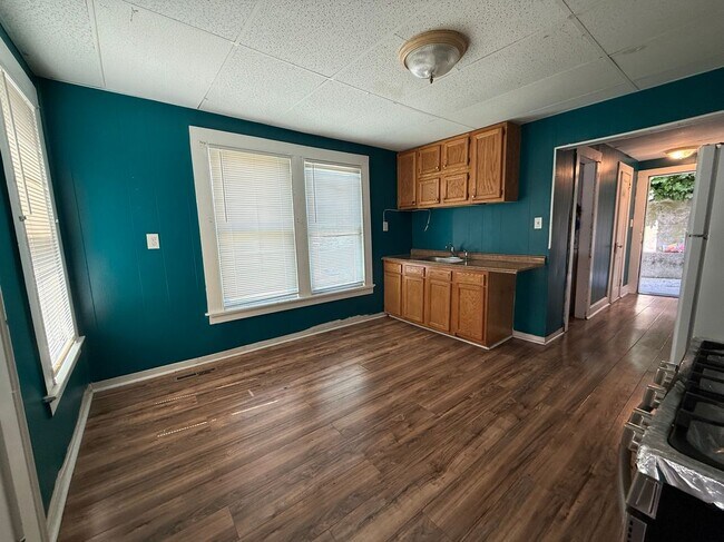 Foto del edificio - 1287 N Main St