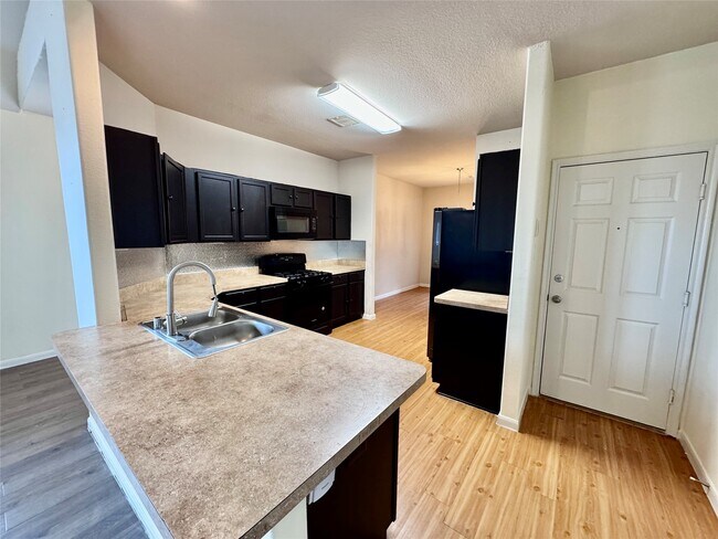 Foto del edificio - 3302 Allington Ct