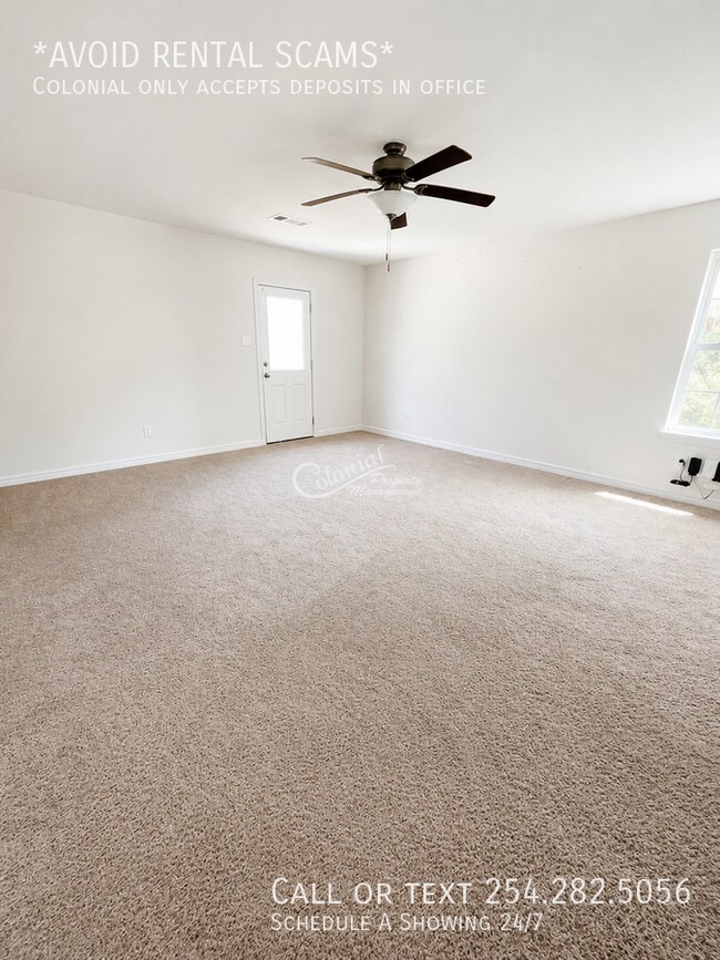 Building Photo - 513 Locksley Cove
